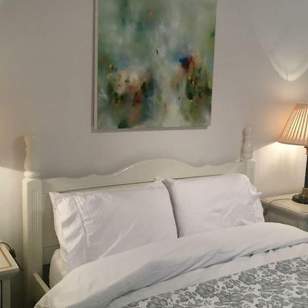 Beautiful 1Br Apartment In Historic St Aubin House מראה חיצוני תמונה