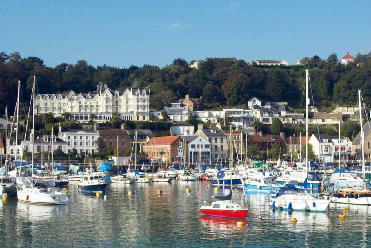 Beautiful 1Br Apartment In Historic St Aubin House מראה חיצוני תמונה