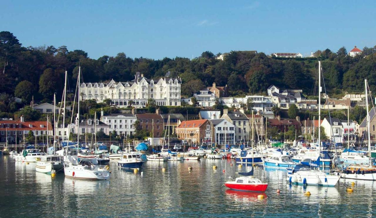 Beautiful 1Br Apartment In Historic St Aubin House מראה חיצוני תמונה