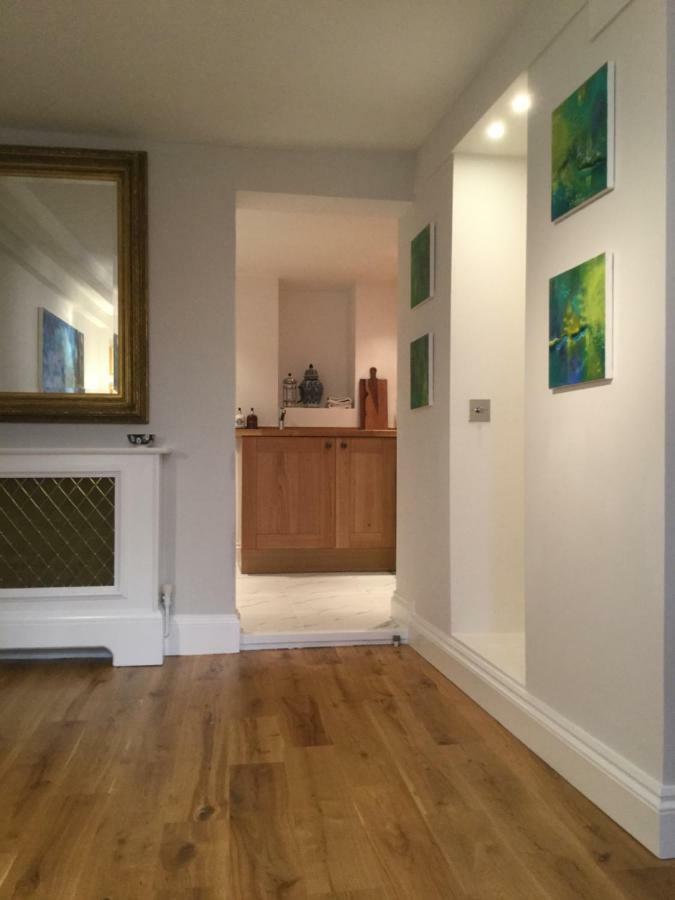 Beautiful 1Br Apartment In Historic St Aubin House מראה חיצוני תמונה