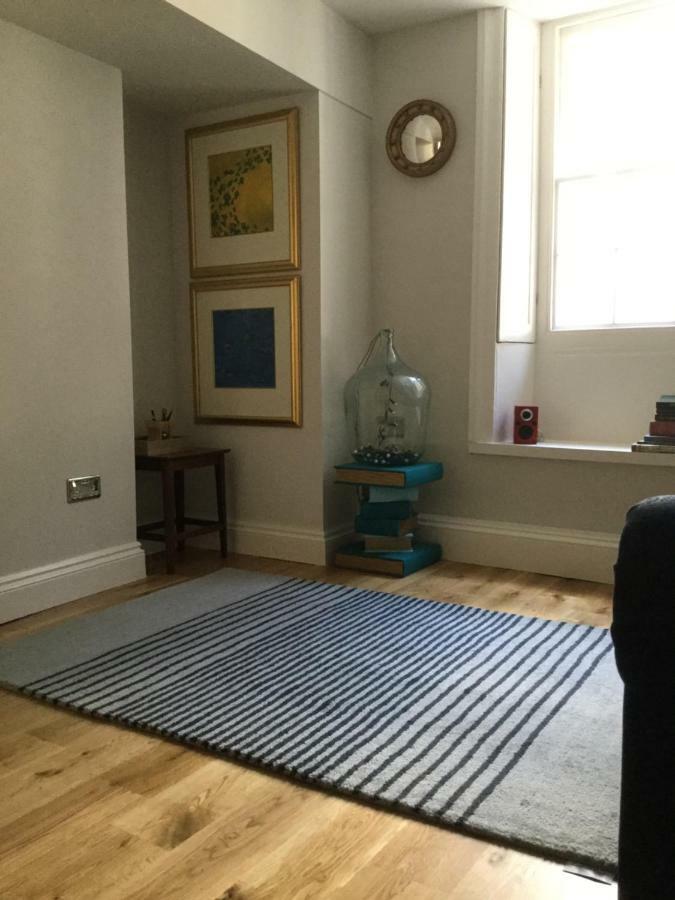 Beautiful 1Br Apartment In Historic St Aubin House מראה חיצוני תמונה